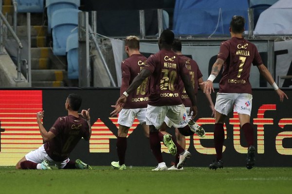 Con 'Totín' Amarilla, Liga de Quito sorprende a Grêmio y lo saca de la Sudamericana