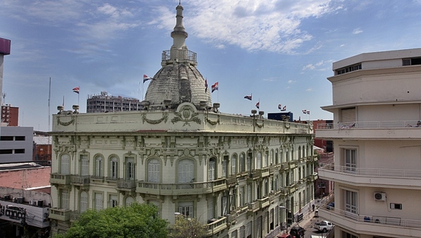 Gratificaciones especiales están suspendidas por la Ley de Emergencia