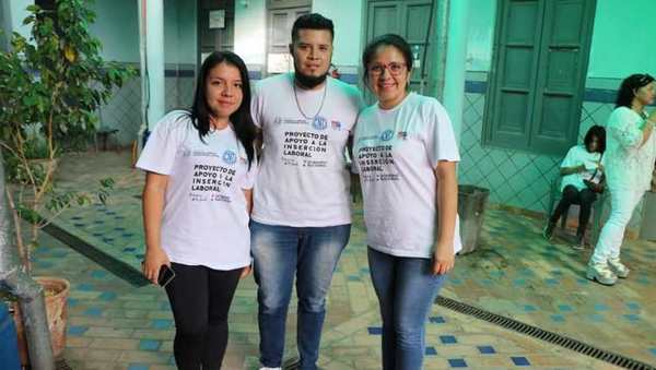 Capacitan a jóvenes con inserción laboral asegurada