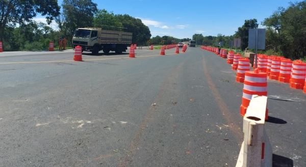 Implementan desvíos por obras en ambos sentidos de la Ruta PY02 en el Km 176