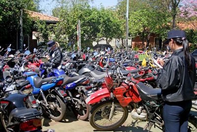 Crónica / “Cementerio” de motos estira el mal
