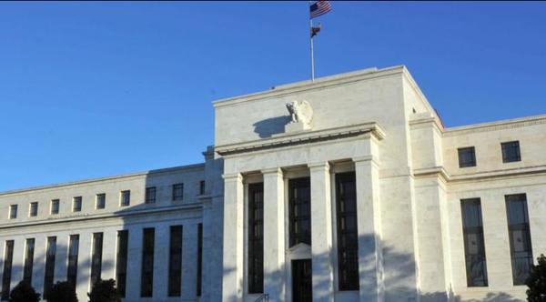 Reserva Federal eleva crecimiento de EE.UU en 7%