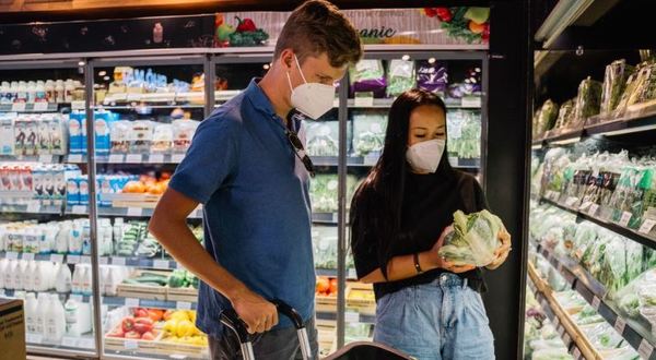Argentina congelará precios hasta fin de año de 70 productos alimenticios