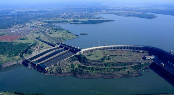 Itaipú aumentó 42% en inversiones sociales en el 2020