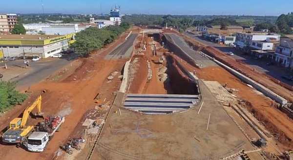 Construcción del Multiviaducto de Ciudad del Este presenta un avance del 40%