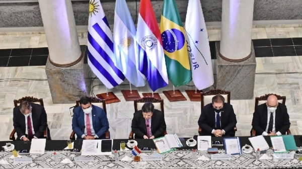 En reunión del Mercosur analizan revisar normas arancelarias