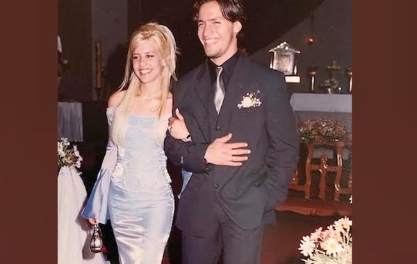 Crónica / Paredes y su doña, 21 años juntos ra’e