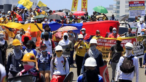 Jornada patriótica atípica con protestas en Colombia