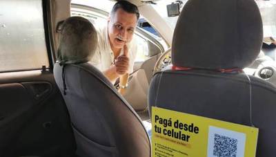 Taxis de Asunción ya aceptan pagos con tarjeta mediante tecnología QR