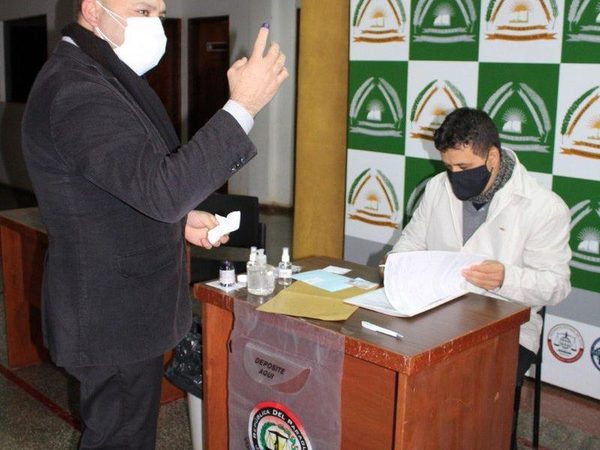 Eligen a nuevos representantes de Egresados no Docente ante el CSU
