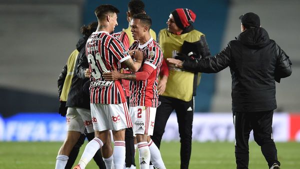 Sao Paulo elimina a Racing y espera rival en cuartos