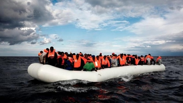 Reino Unido y Francia trabajarán juntos para impedir el cruce ilegal de inmigrantes | .::Agencia IP::.