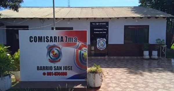 Imputan a cuatro policías y un civil por supuesta extorsión