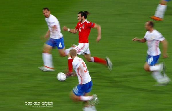 ¿Cuáles son los 10 jugadores de fútbol más veloces del planeta?