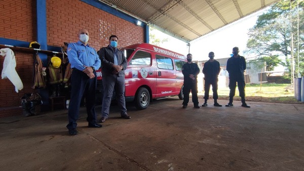 BOMBEROS DE FRAM ADQUIEREN UNIDAD 4X4 PARA RESCATE RURAL