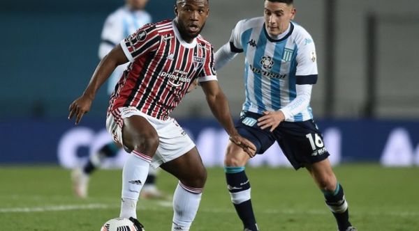 Sâo Paulo gana a Racing y entra a Cuartos de Final