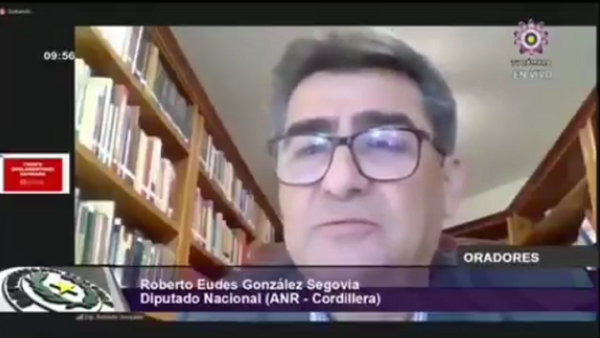 Diputado ofende a legisladora por responsabilizar a la ANR por deuda espuria de Itaipú