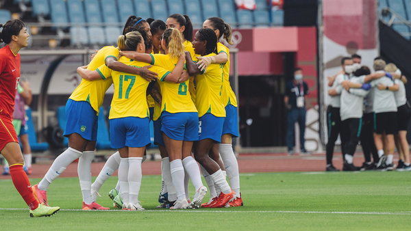 Selecciones sudamericanas se estrenan con resultados dispares