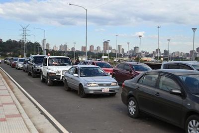 “Semáforo de vacunatorios” ya funciona: conozca el flujo de locales - Nacionales - ABC Color