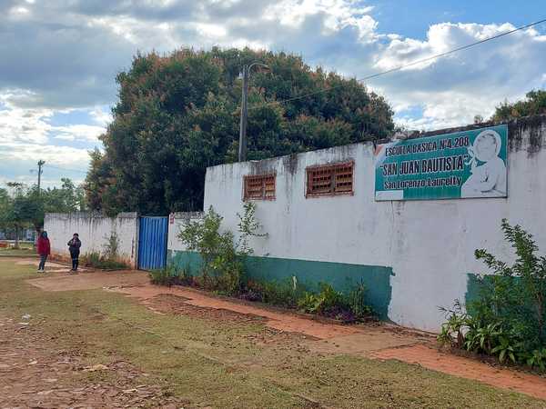 Lamentable estado de Escuela de Laurelty » San Lorenzo PY