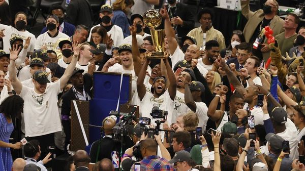 Bucks se proclaman campeones de NBA tras derrotar a Suns