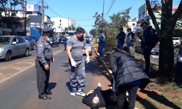 Atropellan a mujer cuando intentaba cruzar la ruta