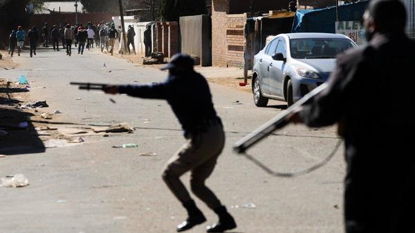 Sigue la violencia en Sudáfrica: ya son 276 los muertos por los disturbios – Prensa 5