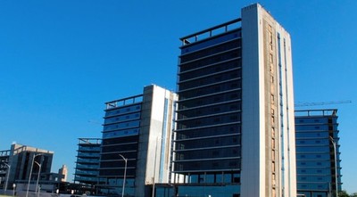 Obras de las futuras oficinas de gobierno están avanzadas en un 88%