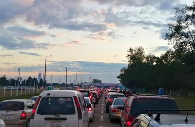 Diario HOY | Semáforo de vacunatorios COVID: varios en "verde", pero ex Aratirí se mantiene en "rojo"