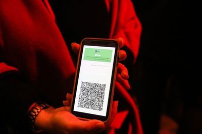 ¿Estamos cerca de usar un certificado de vacunación electrónico? - Nacionales - ABC Color