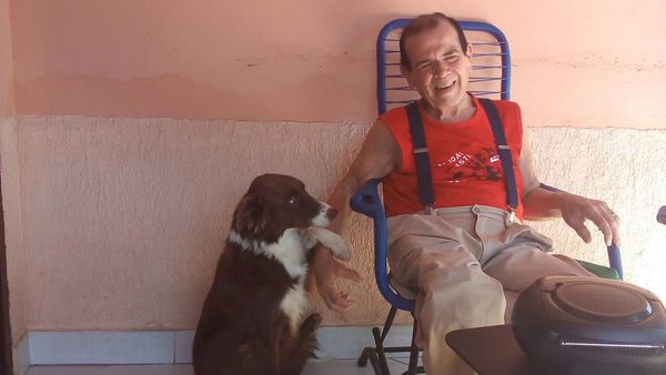 Pos Covid-19: Carlitos Vera se encuentra internado pero mejorando