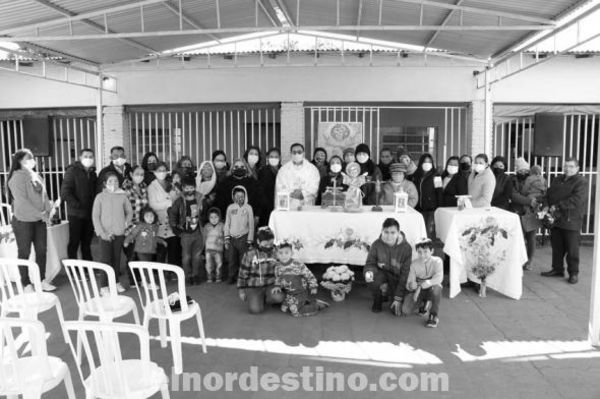 Celebrando el Día del Divino Niño Jesús en Mitã Róga, la Municipalidad de Pedro Juan Caballero activa en al área social
