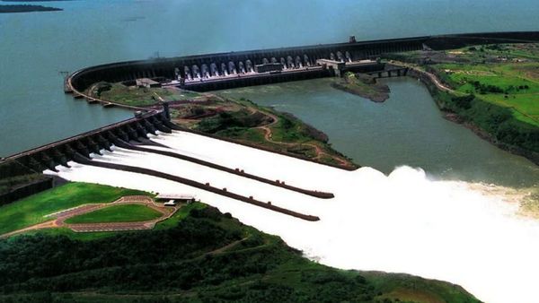 Artífices de la deuda espuria de Itaipú podrían quedar impunes, dicen juristas