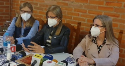 Hijas de Óscar Denis increpan a MNP por reconocer como misión humanitaria a delegación argentina