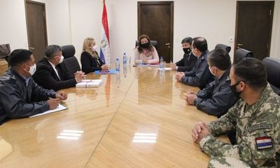Alumnos del Programa de Maestría en Política y Estrategia Aeroespacial fueron instruidos sobre el acceso a la Justicia en Alto Paraná