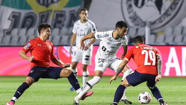 Independiente y Santos buscan ser rival de Libertad