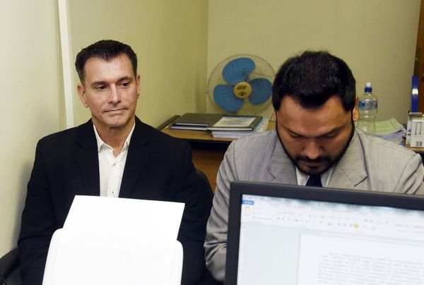 Confirman rechazo de salida del país para procesada por el caso “Electrofácil” - Nacionales - ABC Color