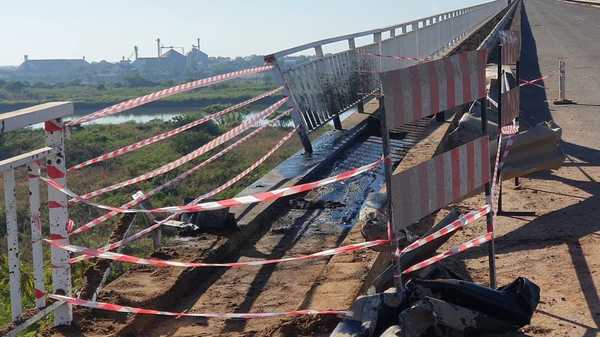 Percance de tránsito sobre puente Nanawa involucra a camión de gran porte | Radio Regional 660 AM