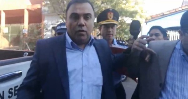 La Nación / Exfiscal general y su esposa recusan a fiscala y se define si ambos van a prisión
