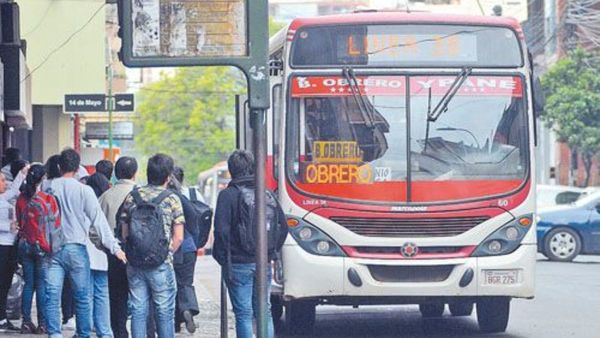 Bajó a pasajero con discapacidad porque su acompañante no pagó pasaje