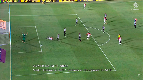 Audio del VAR en el juego Libertad - Júnior