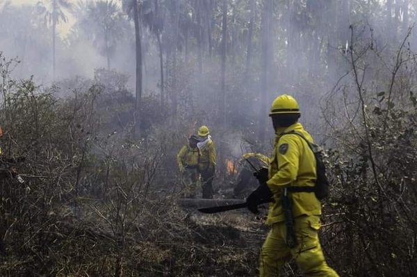 Focos de incendio y la sequía: Se convierten en peligrosa “mezcla” para la salud  - Nacionales - ABC Color