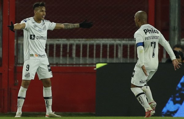 Santos elimina a Independiente y será rival de Libertad en cuartos