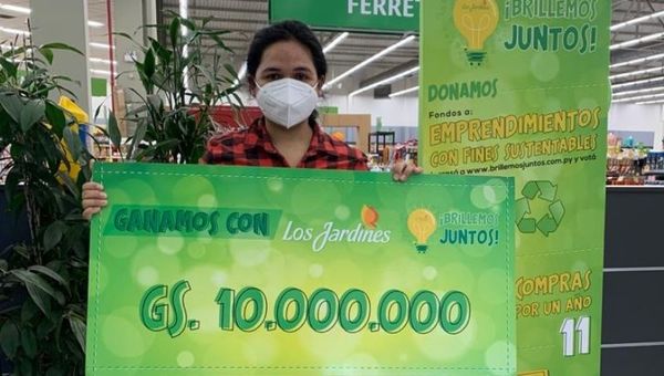 Supermercado Los Jardines premia a emprendimientos sustentables