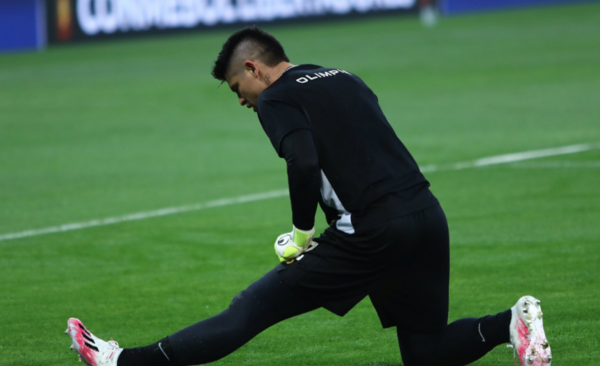 Diario HOY | Alfredo Aguilar, el cimiento sobre el que se basó el paso a Cuartos de Final de la Copa