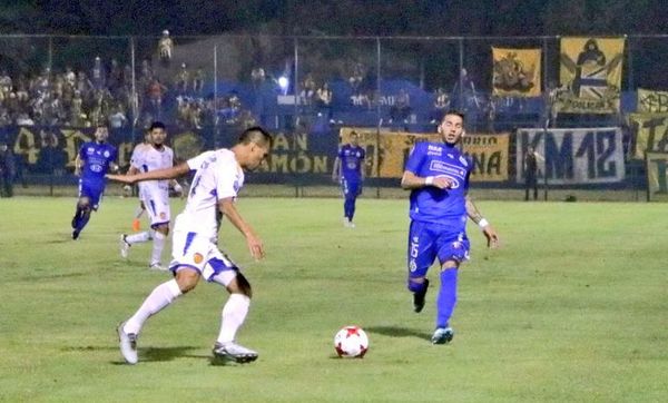 Hinchas vuelven a las gradas en Sol-Luqueño - Fútbol - ABC Color