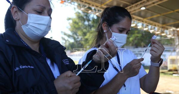 La Nación / Habilitan tres vacunatorios más en Central para inmunizar a los adolescentes