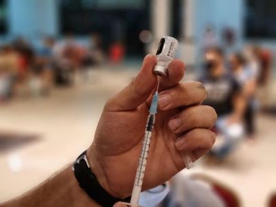 “Día A”: Hoy se vacunan menores de 12 a 17 años con enfermedades de base