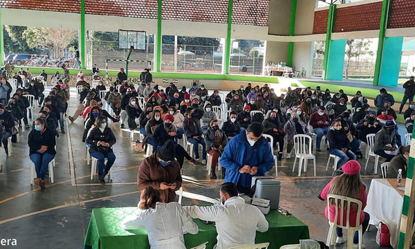 Más de 12 mil personas fueron inmunizados en dos días en el Departamento de Caaguazú - OviedoPress