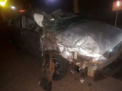 Violento choque y vuelco sobre la Ruta PY07 - ABC en el Este - ABC Color